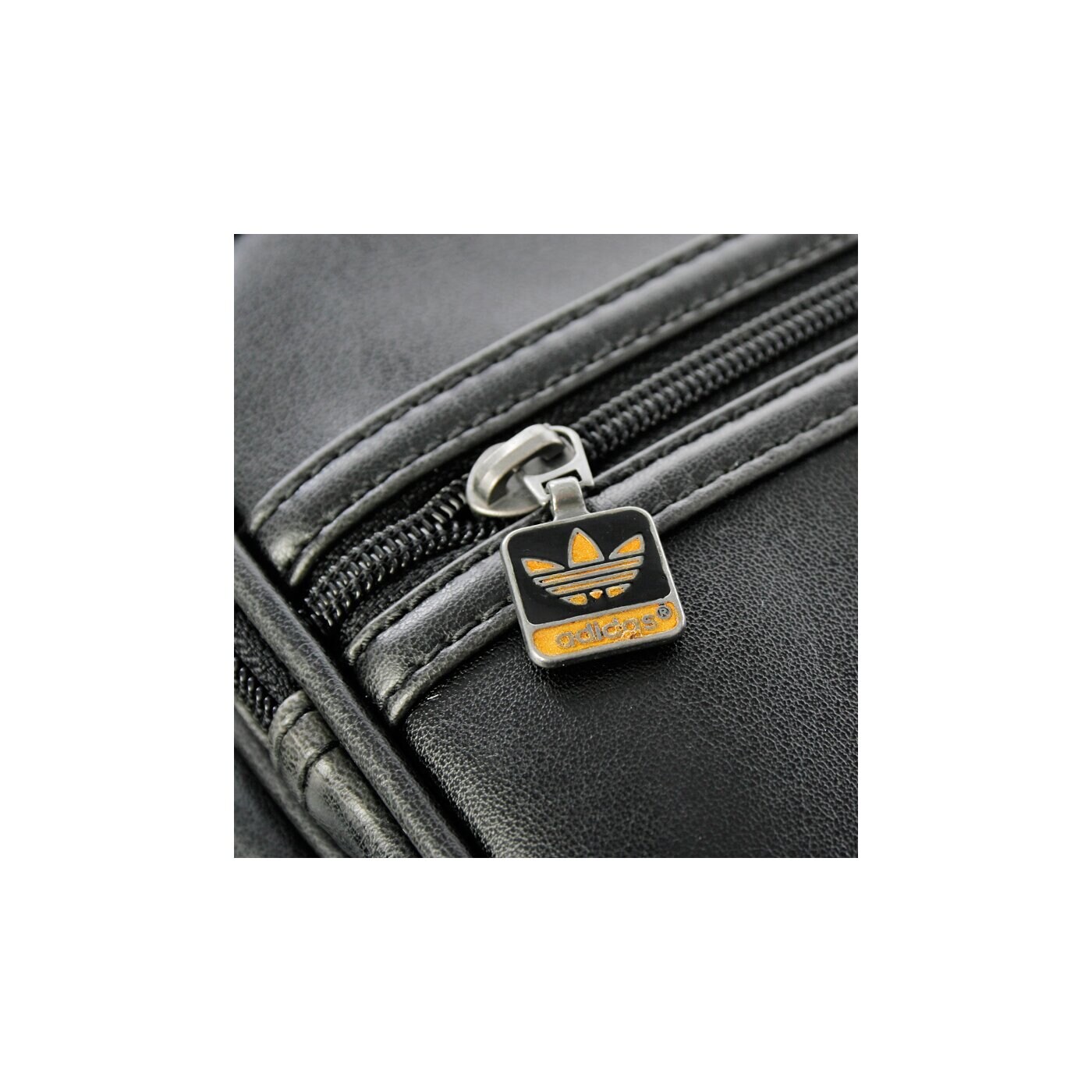 Torba sportowa damska ADIDAS TORBA ADICOLOR SIR BAG BLACK x32593 kolor czarny