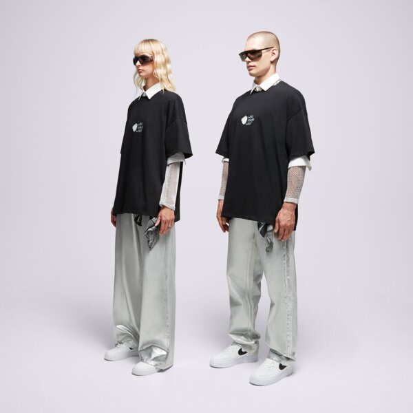 S.NOW JOB SIZEER T SHIRT “WHO MADE WHO”-BLACK si123tsu50002 kolor czarny