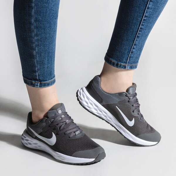 Buty dziecięce NIKE REVOLUTION 6 dd1096-004 kolor szary