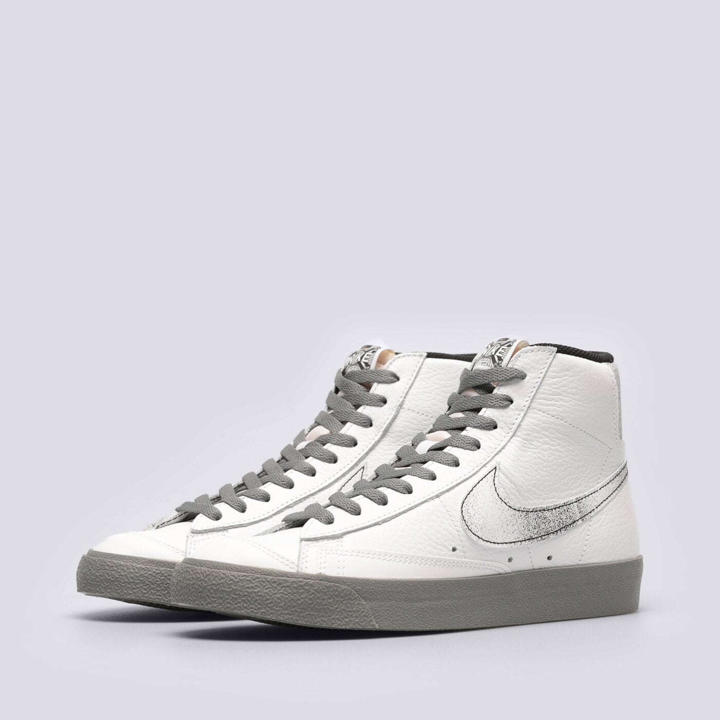Buty sportowe męskie NIKE BLAZER MID '77 EMB dv7194-100 kolor biały