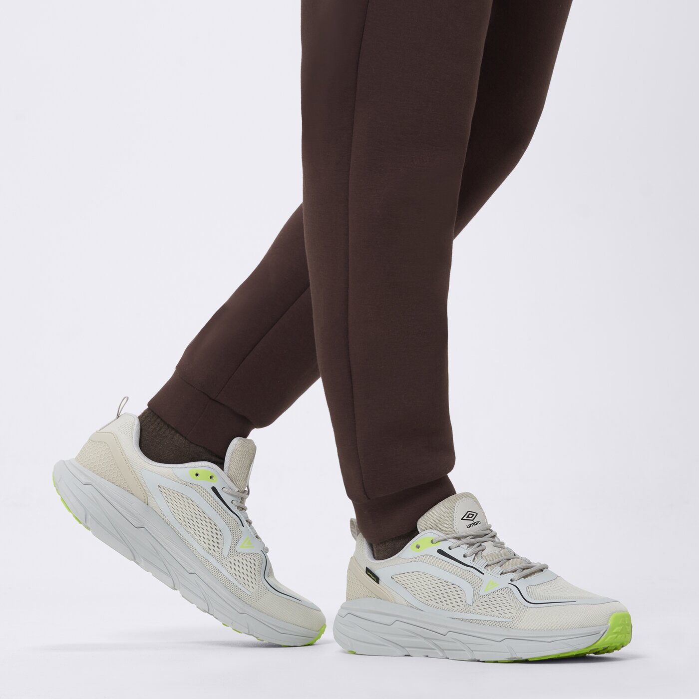 Buty sportowe męskie UMBRO HARRIER ummr125001 kolor szary