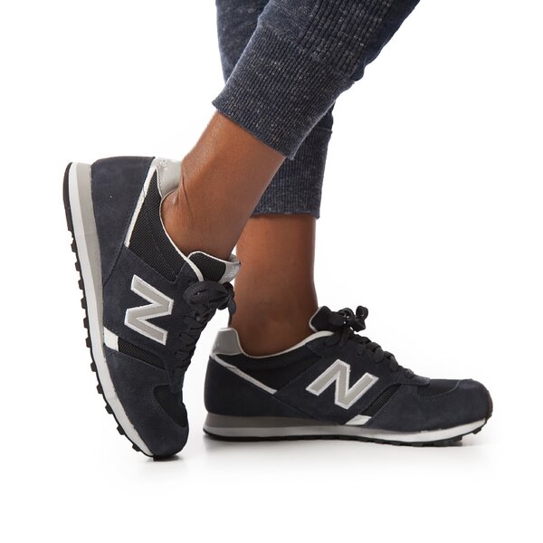 NEW BALANCE W554NV w554nv kolor granatowy