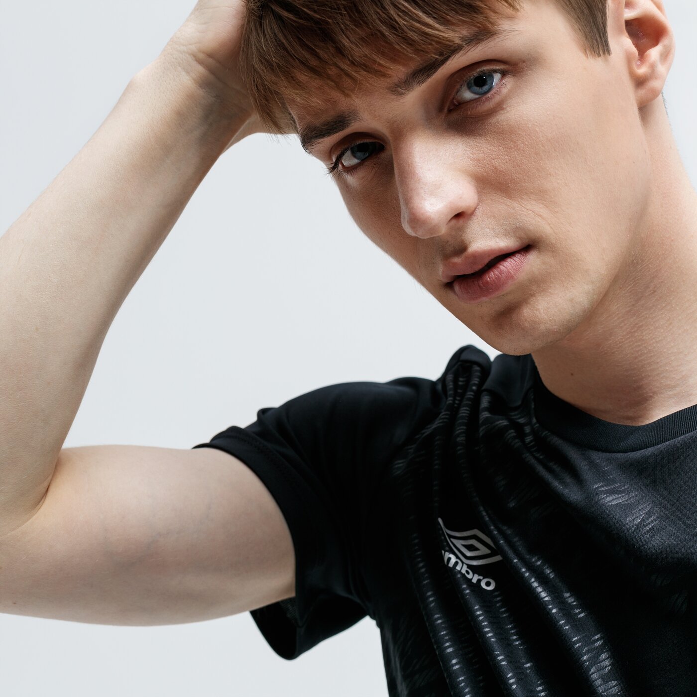 Koszulka męska UMBRO T-SHIRT SS TRAINING JERSEY 65482u-060 kolor czarny