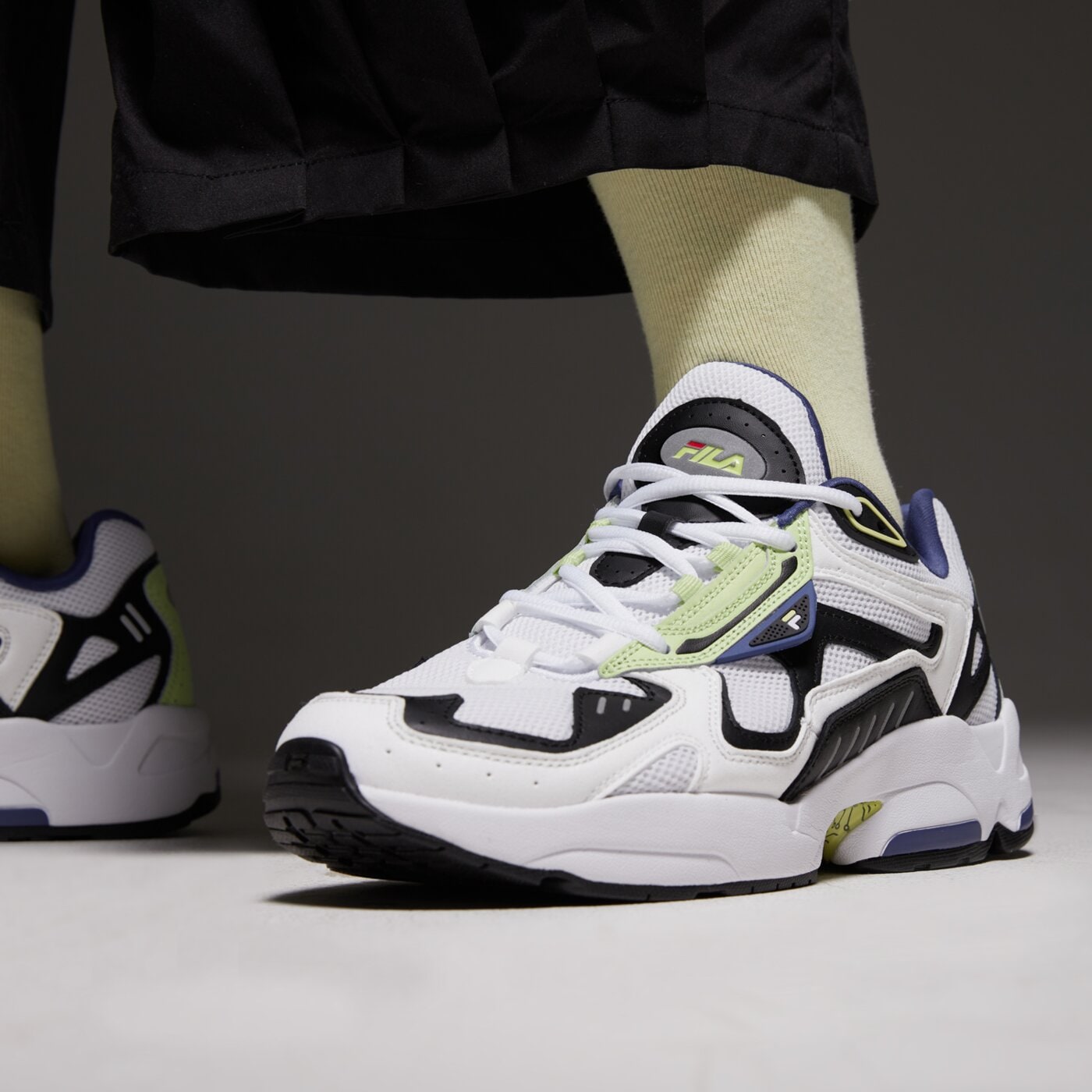 Buty sportowe męskie FILA ARCHIVE RJV 1fm02732143 kolor biały