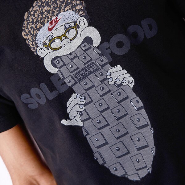 Koszulka męska NIKE T-SHIRT RU SOLE FOOD TEE 531139010 kolor czarny