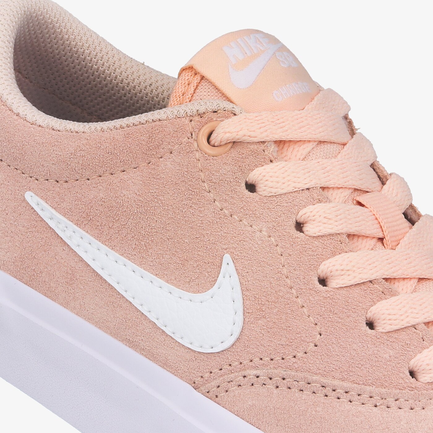 Buty sportowe damskie NIKE SB CHARGE SUEDE  cq2470-600 kolor różowy