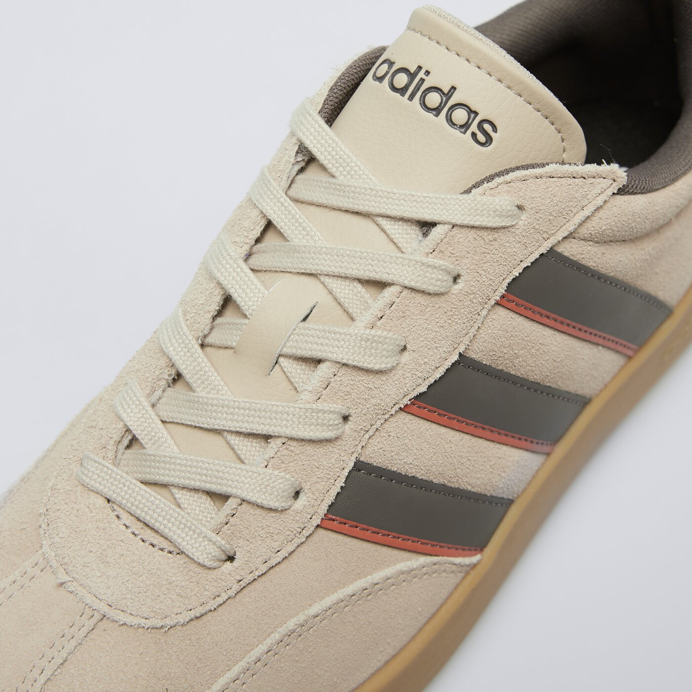 Buty sportowe męskie ADIDAS BARREDA jp7100 kolor szary
