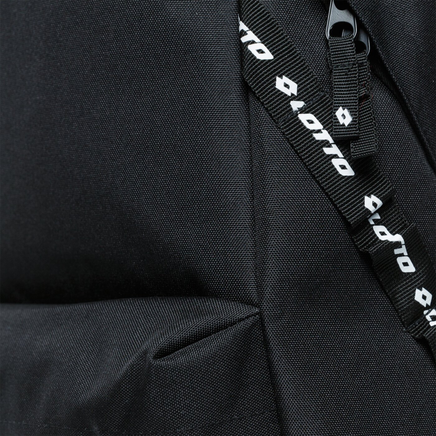 Plecak damski LOTTO PLECAK NAXAR lo39pld08002 kolor czarny