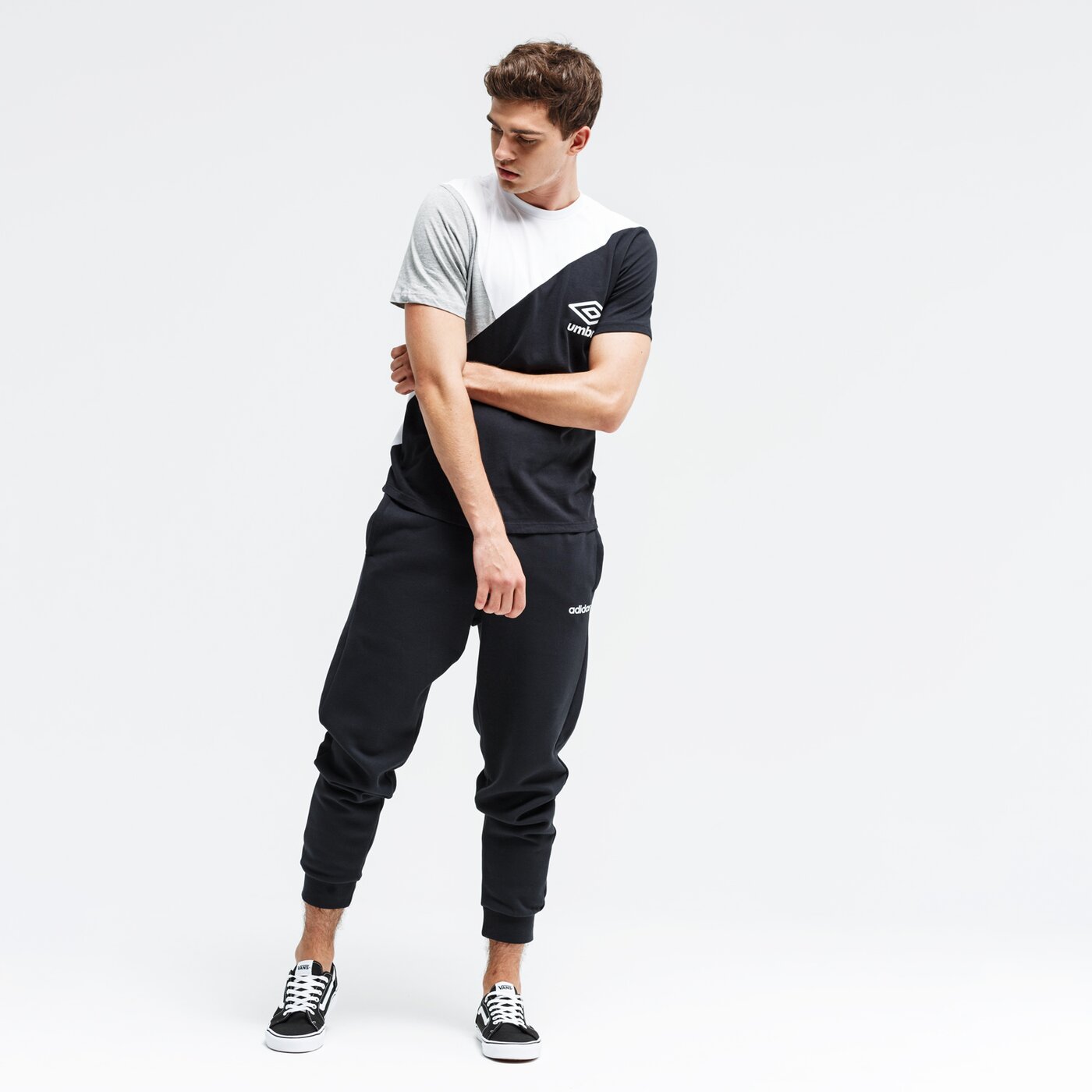 Koszulka męska UMBRO T-SHIRT SS COLOURBLOCK 65516u-hf7 kolor czarny