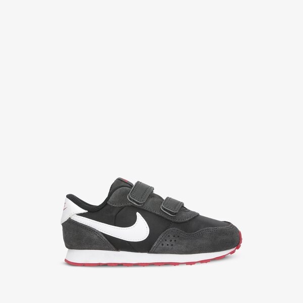 Buty dziecięce NIKE MD VALIANT cn8560-016 kolor czarny