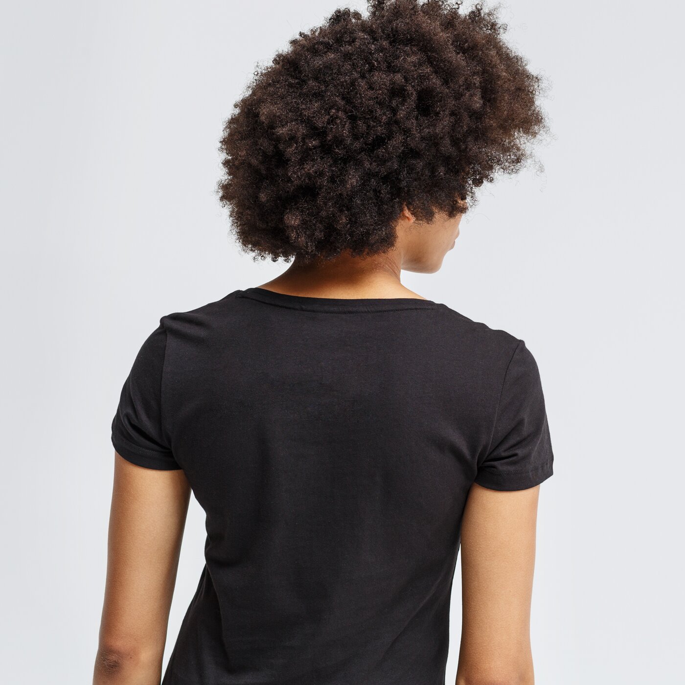 Koszulka damska PUMA T-SHIRT ESS+ METALLIC 582407 56 kolor czarny