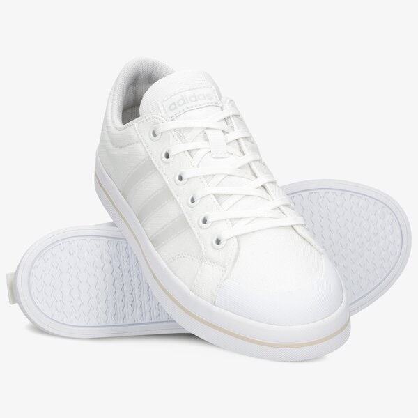 Buty sportowe damskie ADIDAS BRAVADA fz2320 kolor beżowy