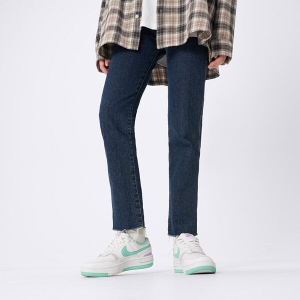 Buty sportowe damskie NIKE GAMMA FORCE AT fn7109-100 kolor biały