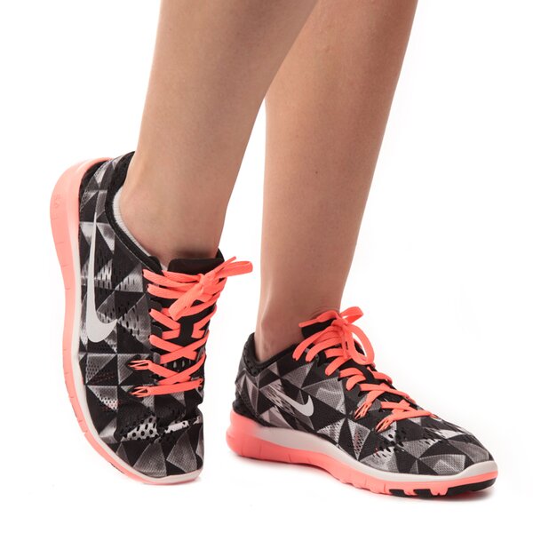 Buty treningowe damskie NIKE WMNS FREE 5.0 TR FIT 5 PR  704695006 kolor multicolor