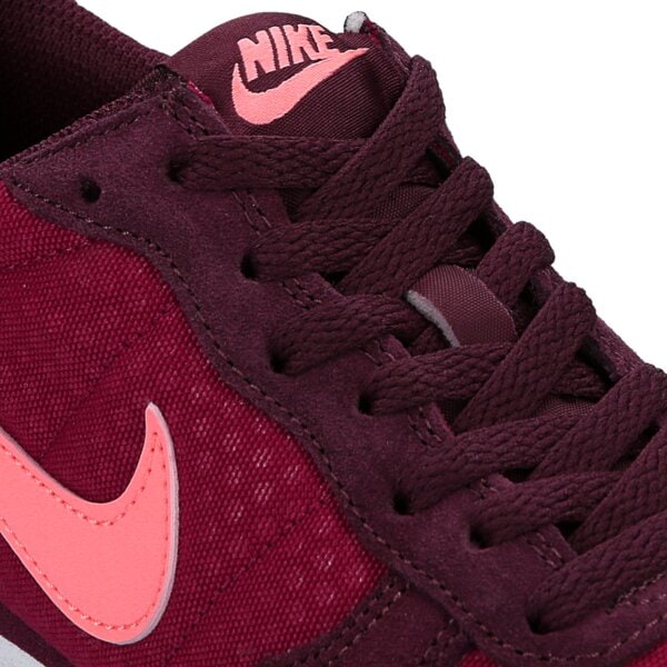 Buty sportowe damskie NIKE WMNS GENICCO  644451660 kolor bordowy