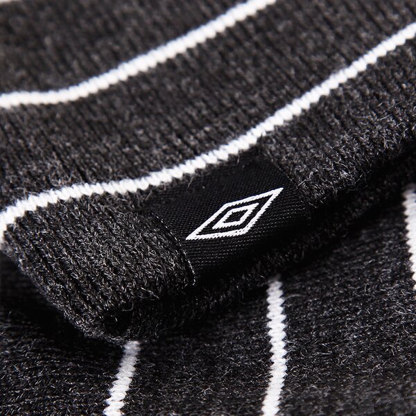 Czapka zimowa damska UMBRO CZAPKA NARROW STRIPES BEANIE GREY ul33cau01 kolor szary