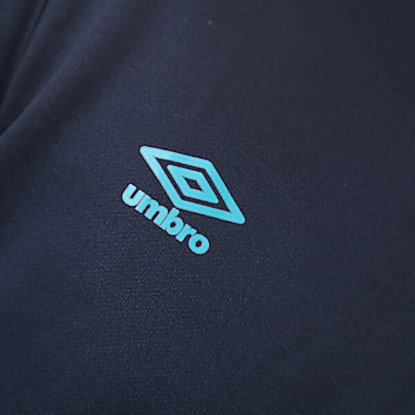 Koszulka męska UMBRO T-SHIRT TRAINING POLY 62569ucmb kolor granatowy