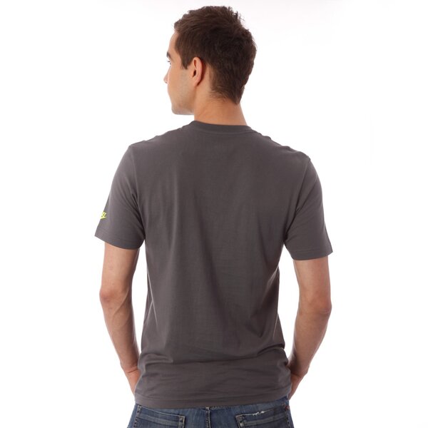 Koszulka męska NIKE T-SHIRT FUTURA SOLES 525052021 kolor szary