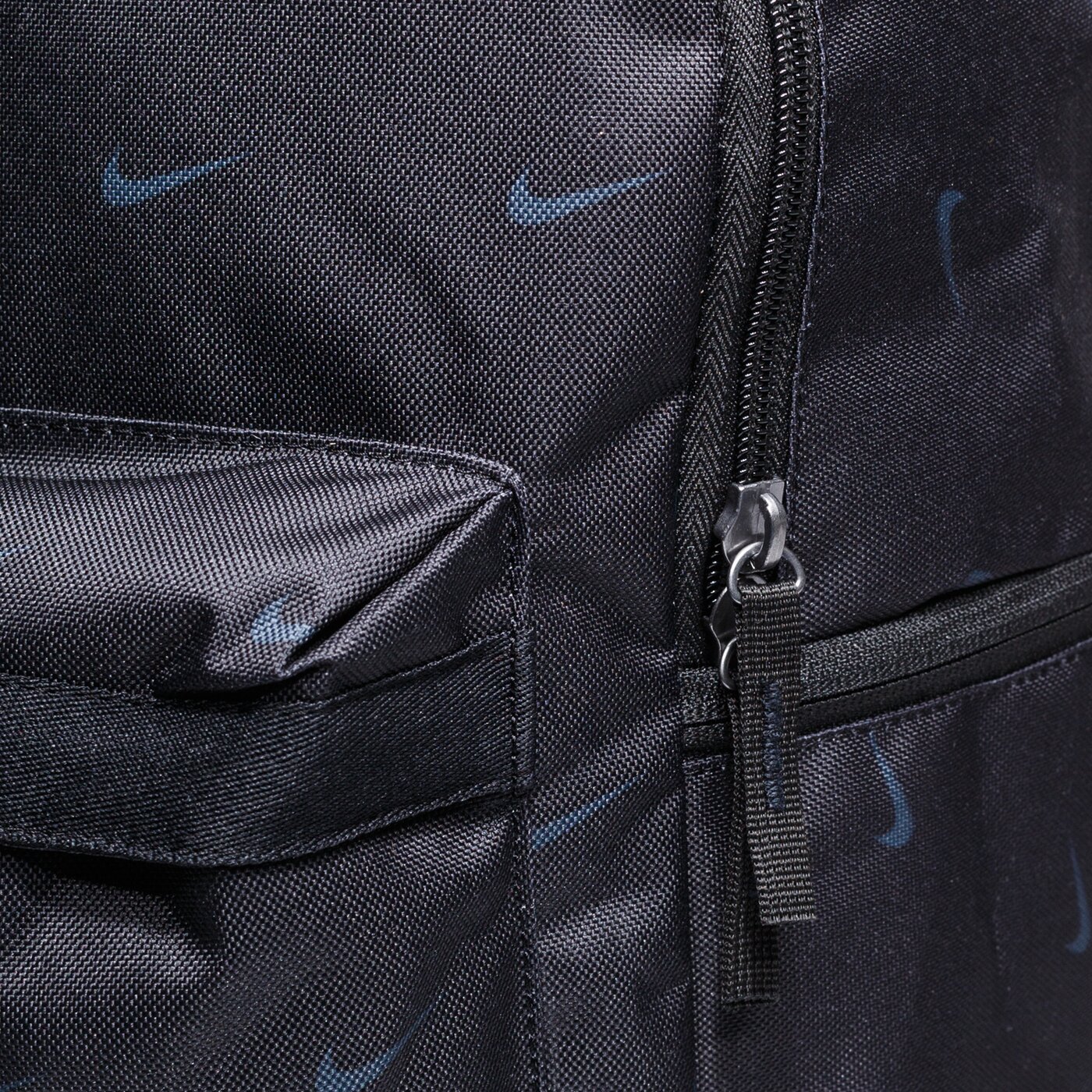 Plecak damski NIKE PLECAK SPORTSWEAR HERITAGE dc7344-010 kolor czarny