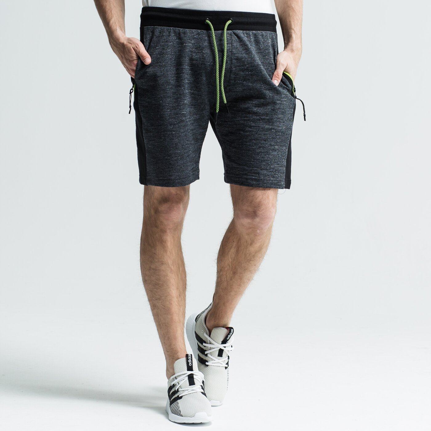 Spodenki męskie UMBRO SZORTY RETAT ul19szm26001 kolor czarny