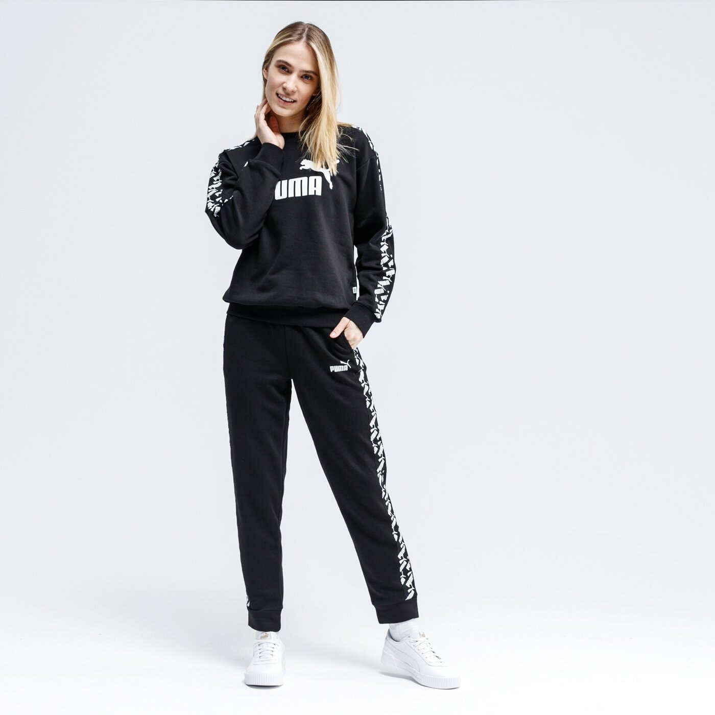 Bluza damska PUMA BLUZA AMPLIFIED CREW TR 582022 01 kolor czarny