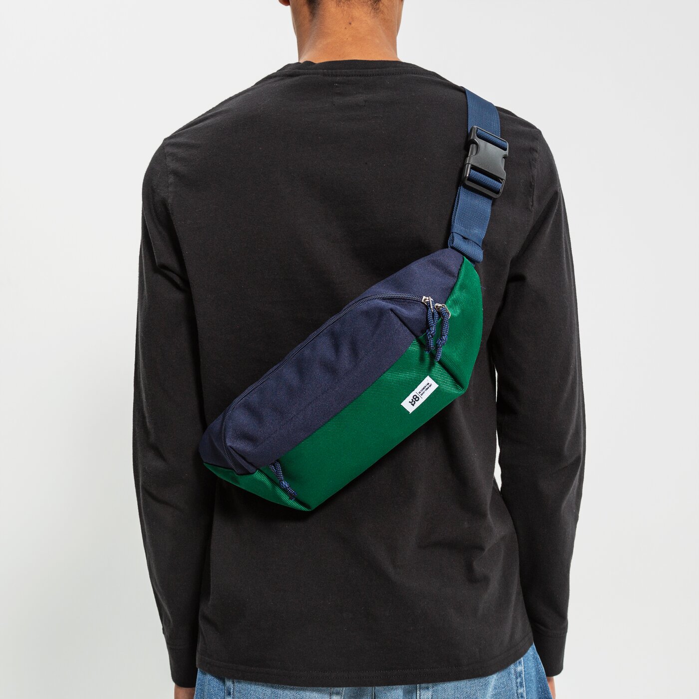 Nerka (saszetka na pas) damska sportowa UP8 NERKA LINKY up321neu61001 kolor zielony