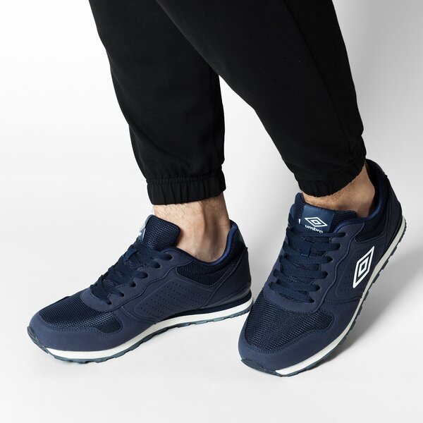 Buty sportowe męskie UMBRO LAKINI ummd118001 kolor granatowy