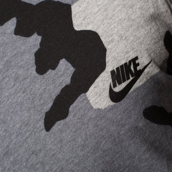 Koszulka męska NIKE T-SHIRT TEE-CAMO FUTURA 685391091 kolor szary
