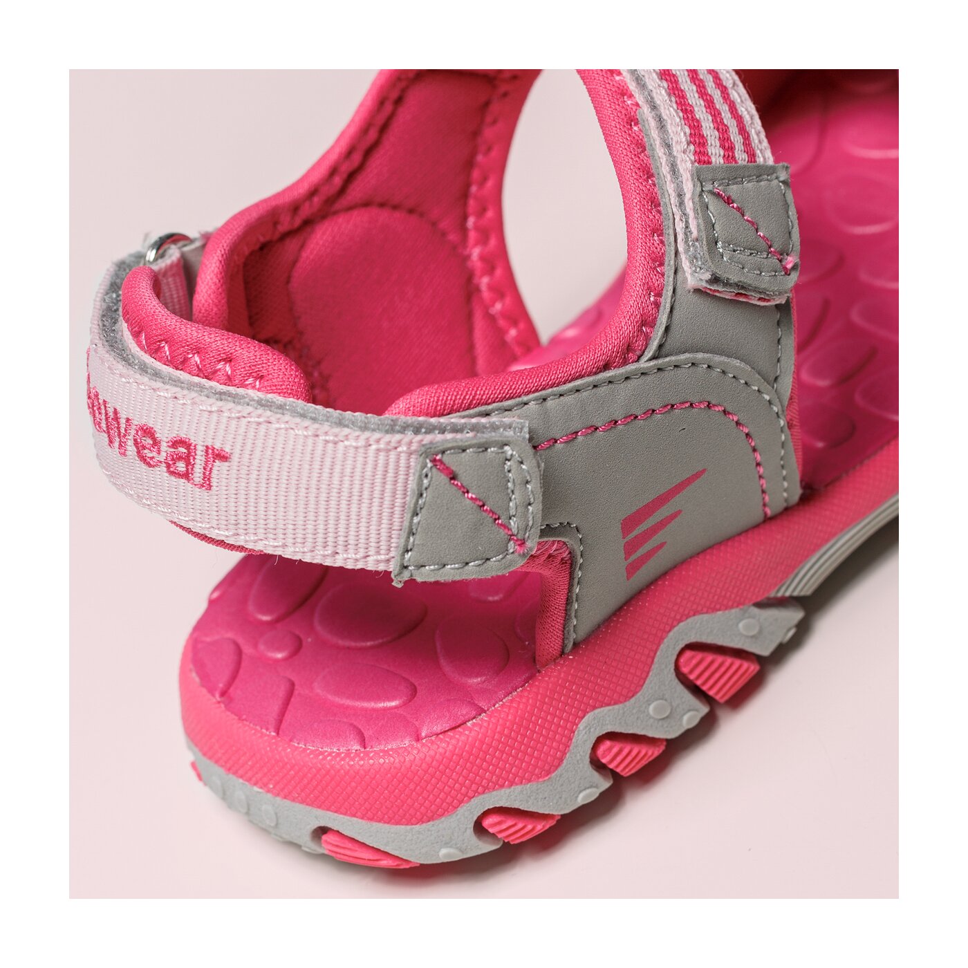 Sandały dla dzieci FEEWEAR RISATA fwjs117001 kolor szary