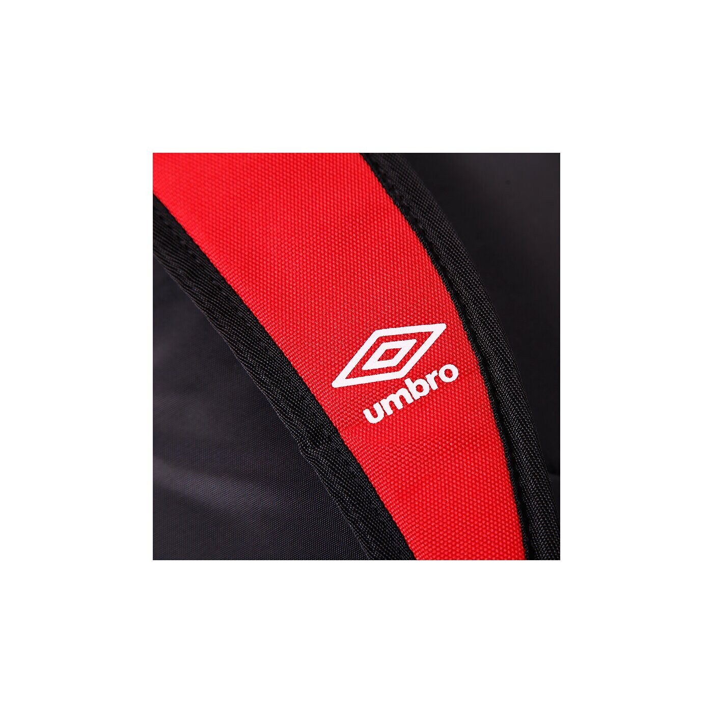 Plecak damski UMBRO PLECAK VELOCE III BLACK HIGH RISK RED CRIMSON 30465u8at kolor czerwony