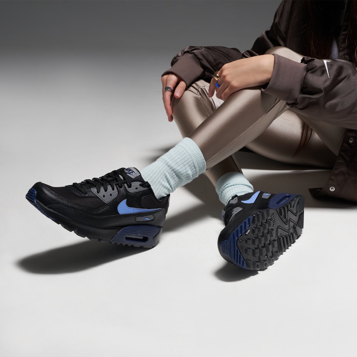 Buty dziecięce NIKE AIR MAX 90 NN GS hq3812-001 kolor czarny