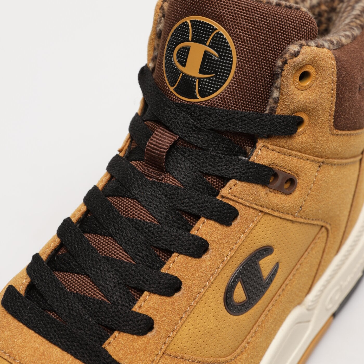 Buty sportowe męskie CHAMPION REBOUND HERITAGE MID WINTERIZED s22203-ys008 kolor beżowy