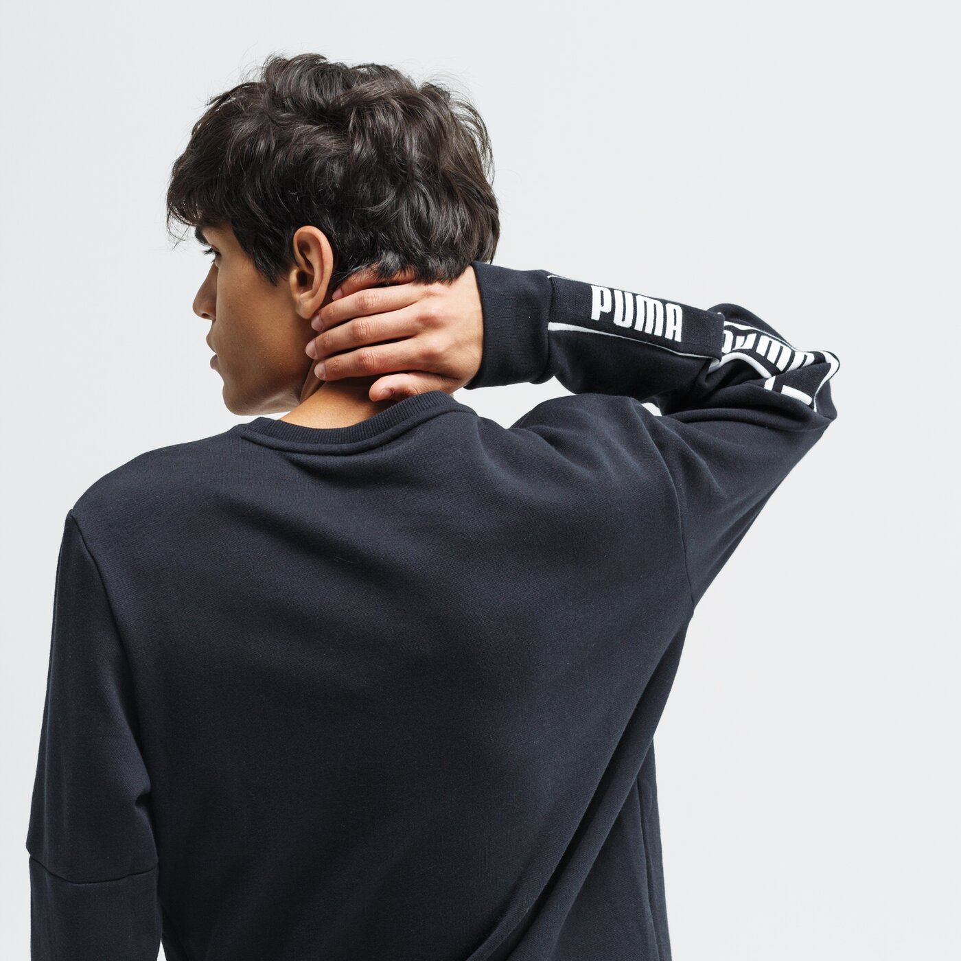 Bluza męska PUMA BLUZA AMPLIFIED CREW FL 58042901 kolor czarny