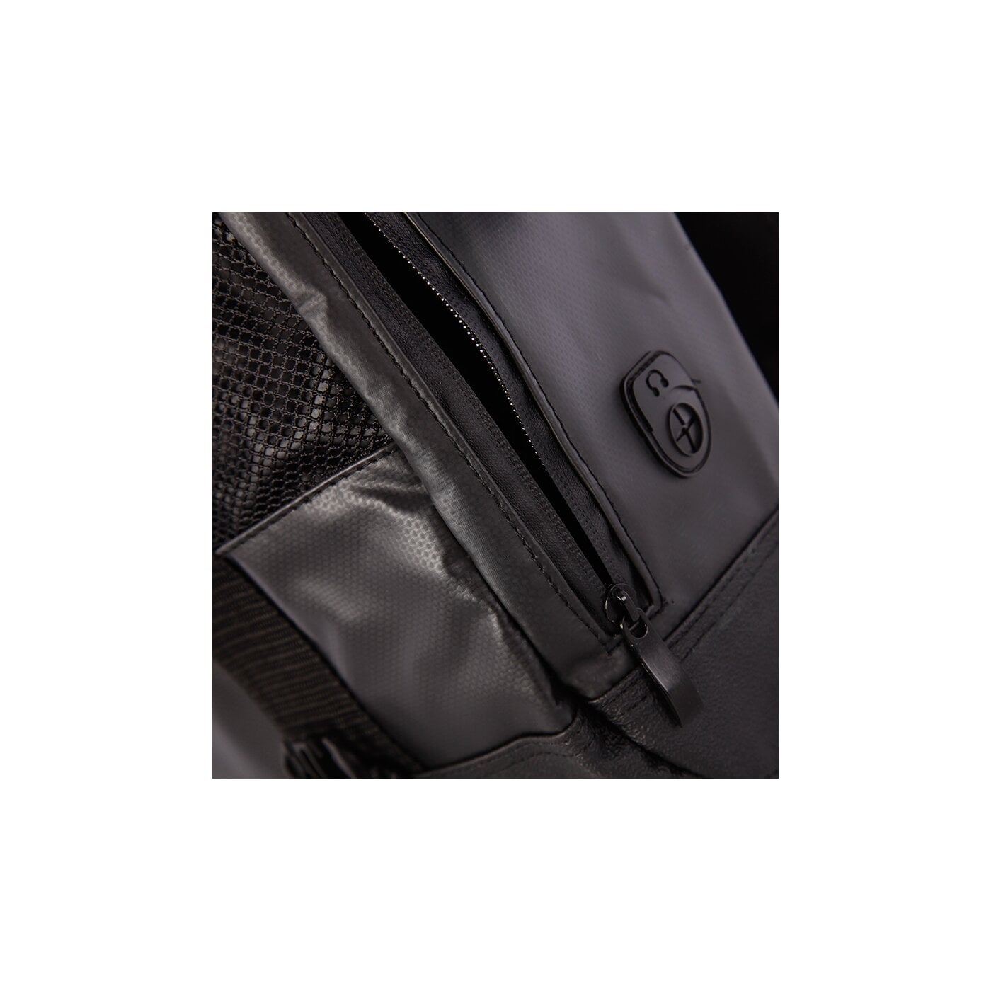 Torba sportowa damska CONFRONT TORBA MESSENGER cf33bg001 kolor czarny