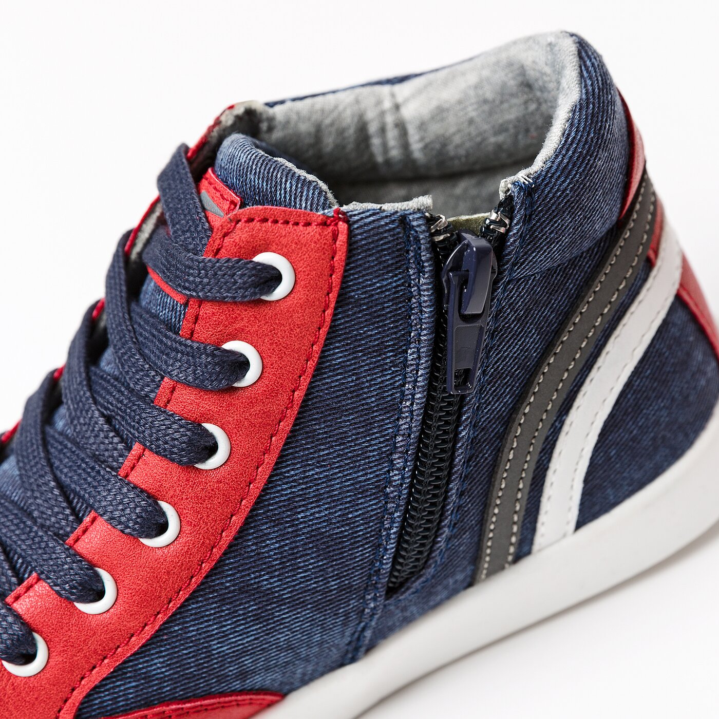 Buty dziecięce FEEWEAR DAFFY fwjkv118002 kolor granatowy