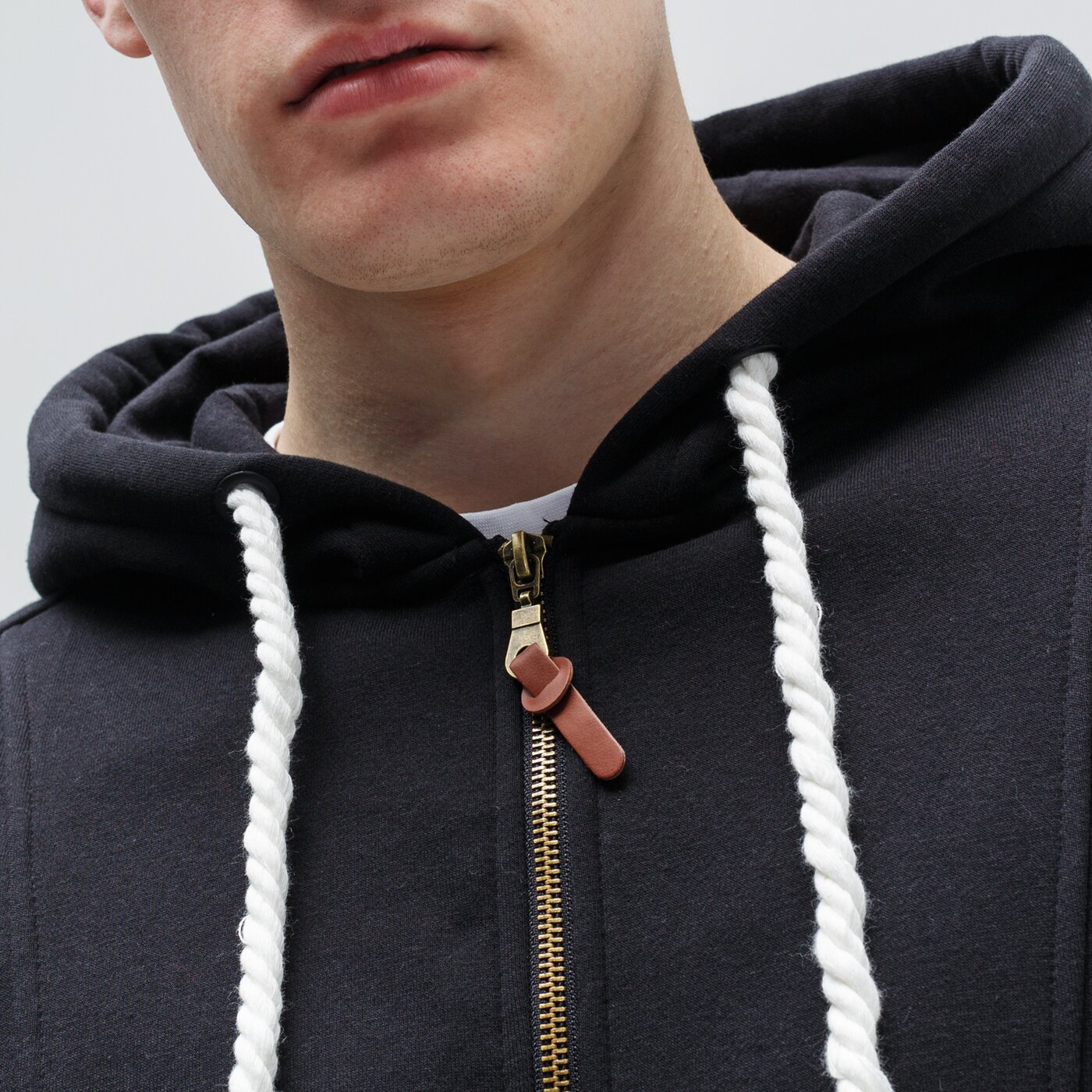 Bluza męska UP8 BLUZA ROZPINANA Z KAPTUREM NOAH up120blm06001 kolor czarny