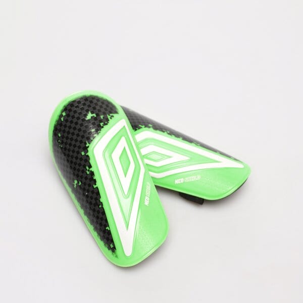 Dziecięce UMBRO OCHRANIACZE NEO SHIELD GUARD 21359u-eez kolor zielony