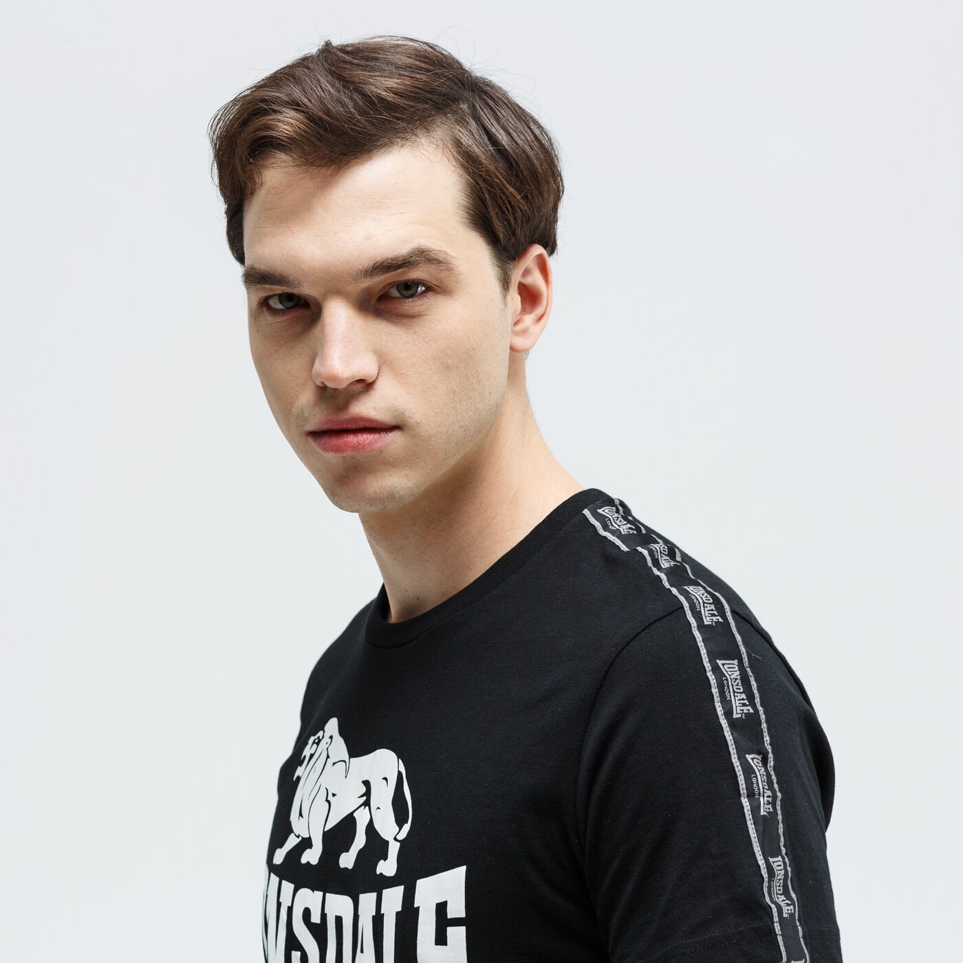 Koszulka męska LONSDALE T-SHIRT SS PARSON 114067-1522 kolor czarny