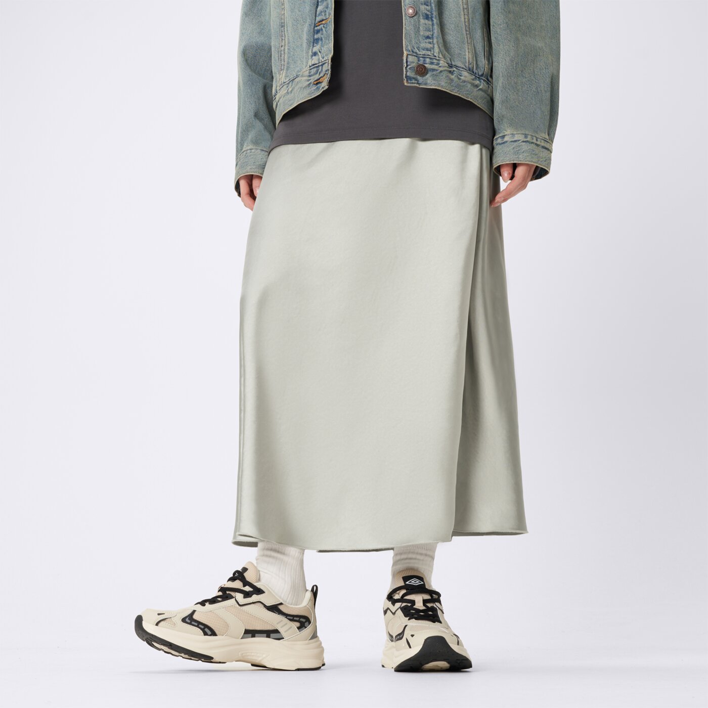 Buty sportowe damskie UMBRO SHARREL umwl125010 kolor beżowy