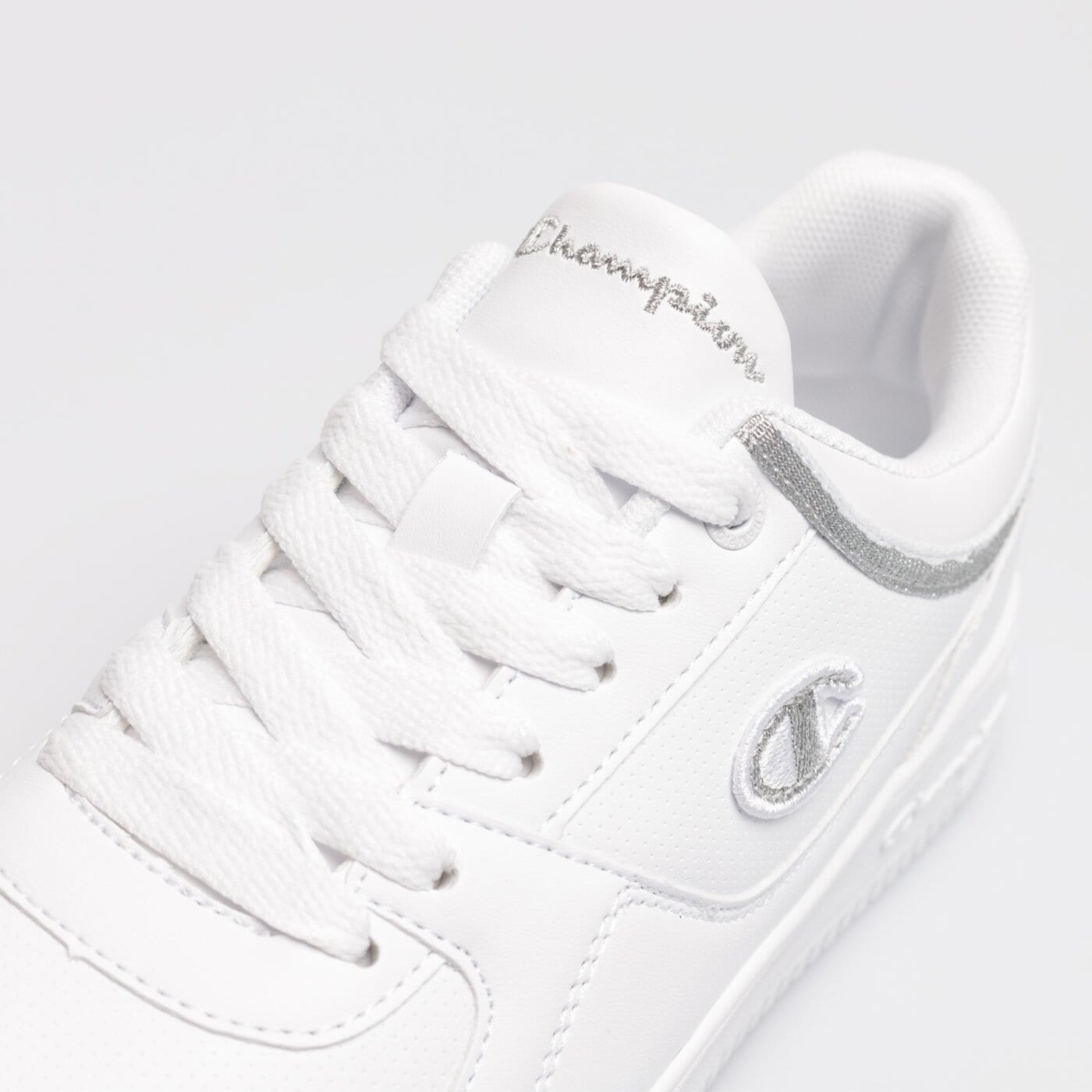 Buty sportowe damskie CHAMPION REBOUND LOW s11469ww007 kolor biały
