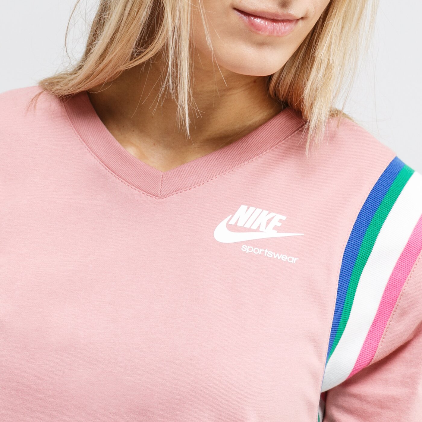 Koszulka damska NIKE T-SHIRT NSHRTG cu5885-685 kolor różowy