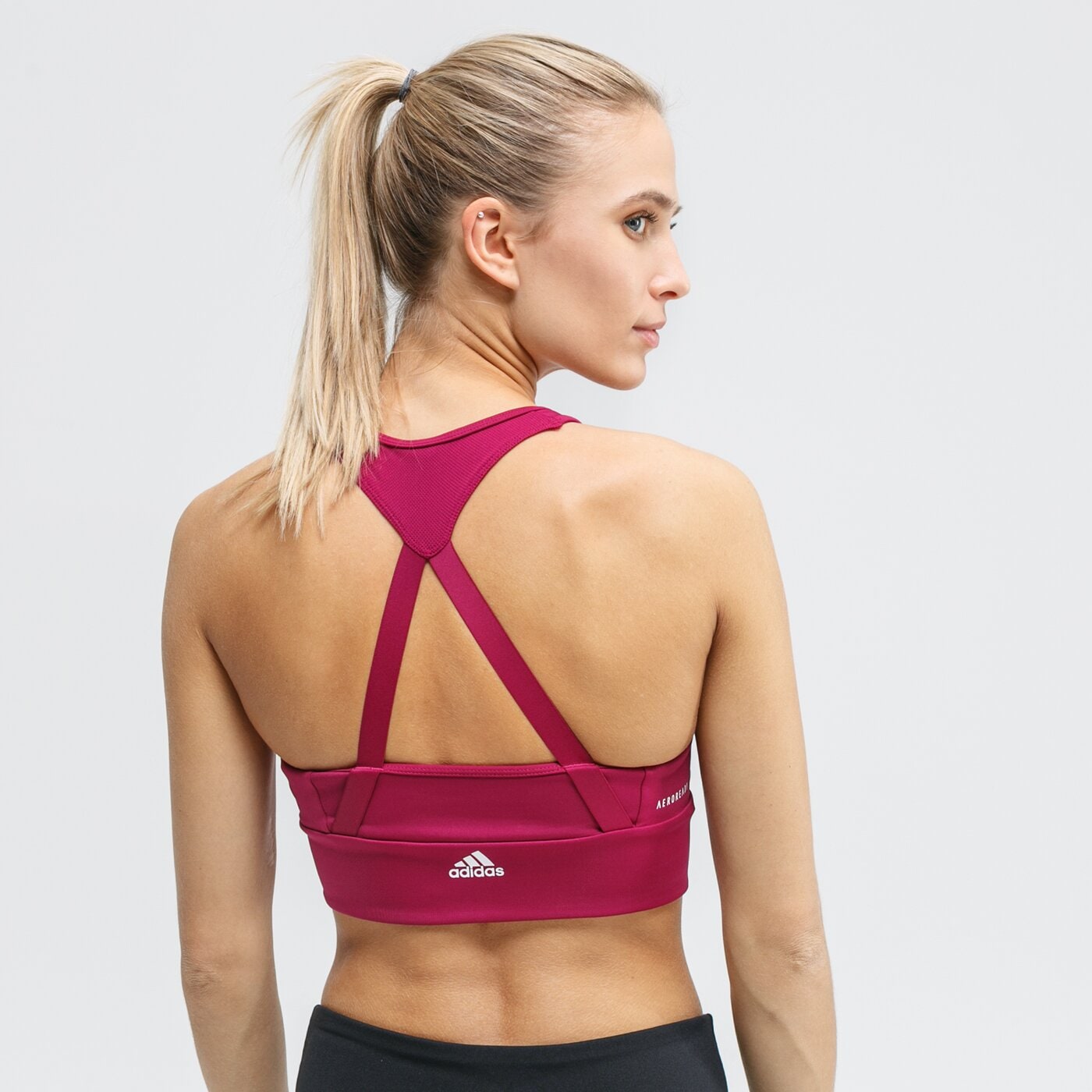 Top damski ADIDAS BRA W D2M BRND BT gd4638 kolor fioletowy