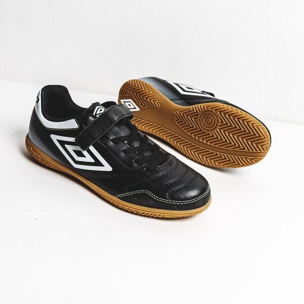 Buty piłkarskie dla dzieci UMBRO CLASSICO VI IC - VE - JNR 81430ufz6 kolor czarny