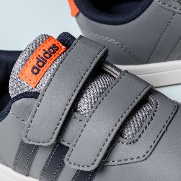 Buty dziecięce ADIDAS VS SWITCH 2.0 CMF INF aw4114 kolor szary
