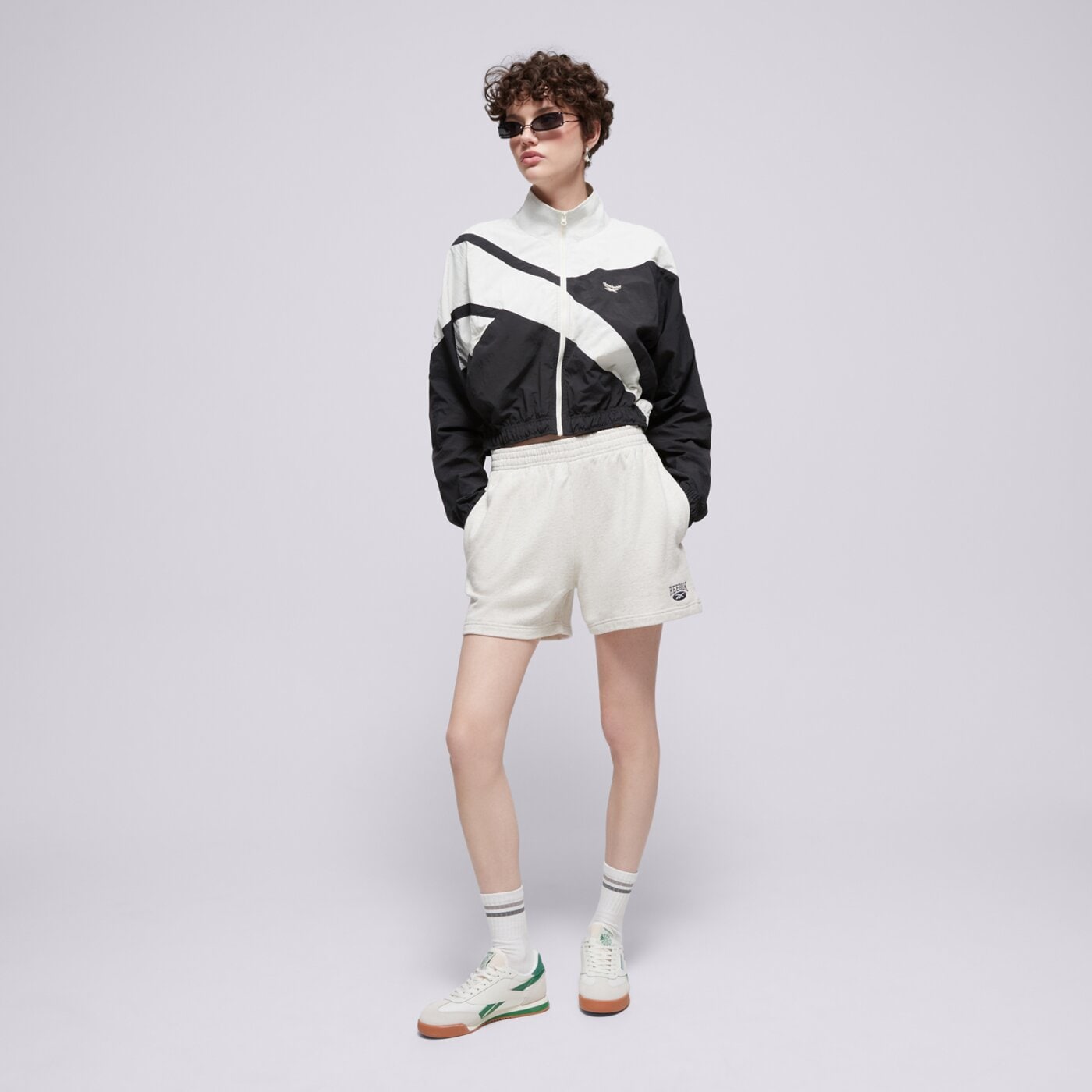 Spodenki damskie REEBOK SZORTY CL AE SM LOGO SHORT 100076253 kolor biały