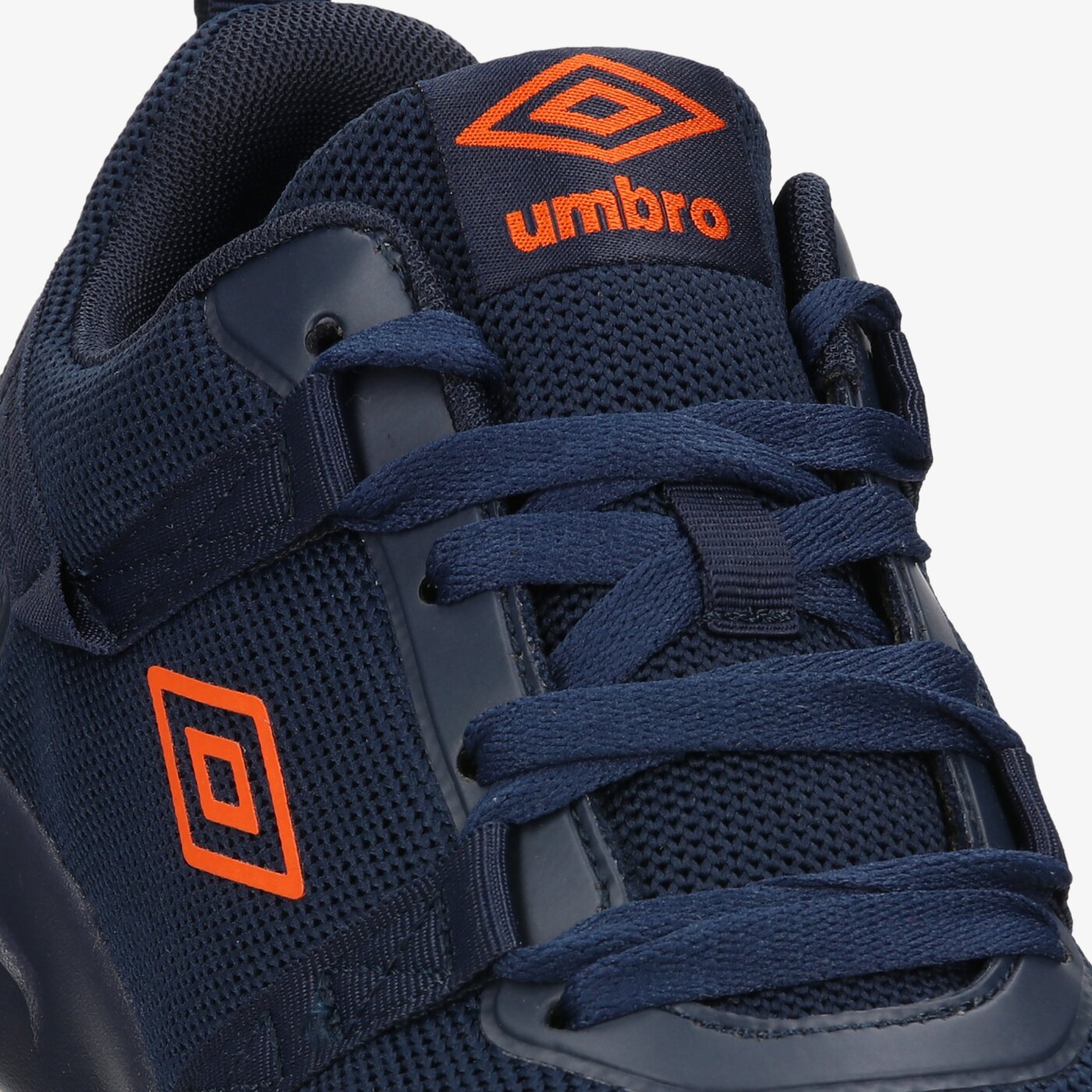 Buty treningowe męskie UMBRO HERVEY umml122009 kolor granatowy