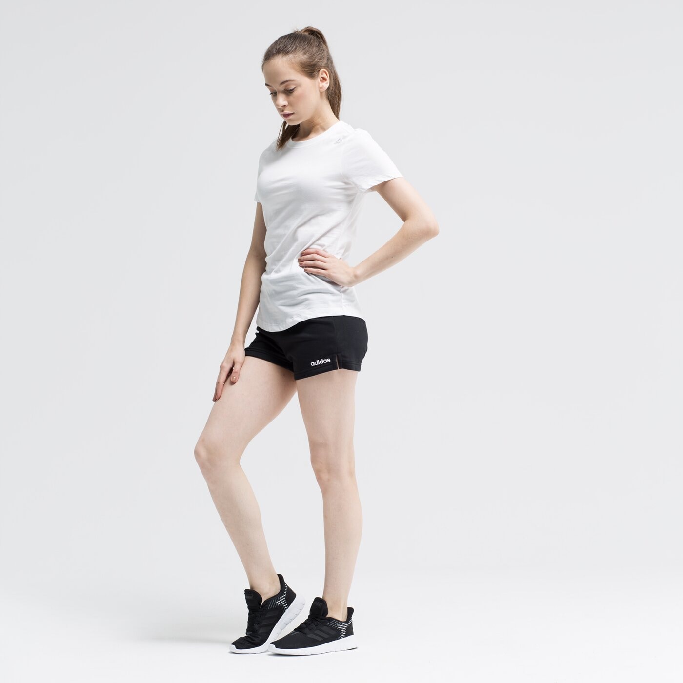 Spodenki damskie ADIDAS SZORTY W E PLN dp2404 kolor czarny