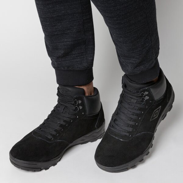 Buty outdoor męskie UMBRO TINOS ummo217002 kolor czarny