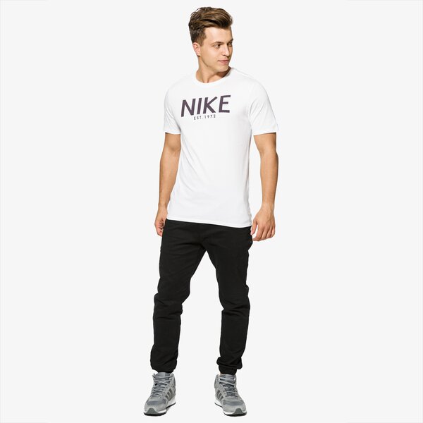 Koszulka męska NIKE T-SHIRT SS M NSW TEE HO ART 875636-100 kolor biały