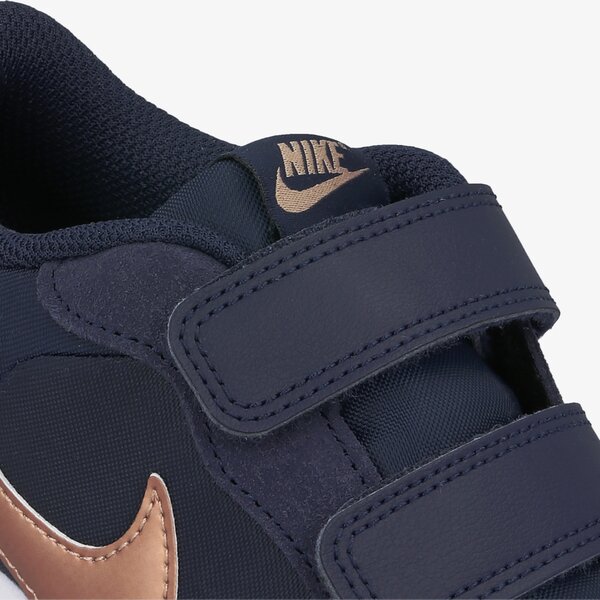Buty dziecięce NIKE MD VALIANT cn8559-401 kolor granatowy
